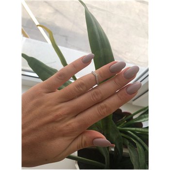 ТОНКА КАБЛУЧКА З КАМЕНЯМИ ДАНА